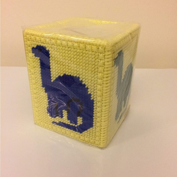 New Dinosaur Tissue Box Cover Yellow Blue Green Red Purple Animal Home Decor - Picture 2 of 2